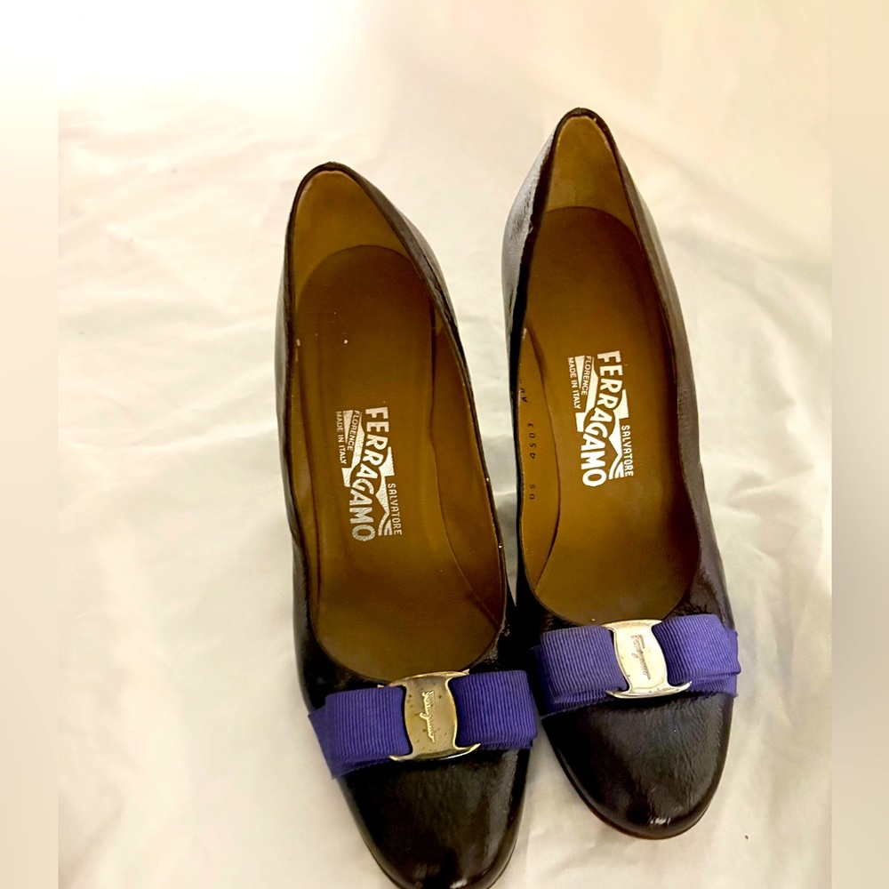 Salvatore Ferragamo Black Flats with Purple Bow